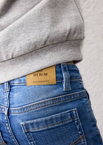 Spodnie  slim fit 504-62 104