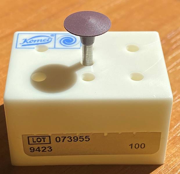 Komet - Gumka soczewka fiolet 9423.204.100
