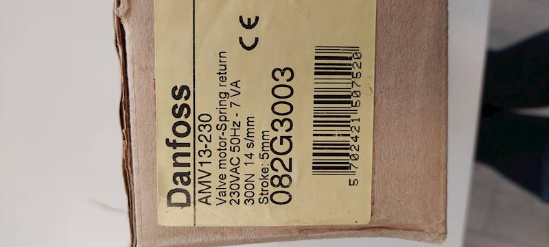 Siłownik elektryczny sterowany sygnałem 3-punktowym AMV13 Danfoss 230V 14s/mm 5mm 300N 082G3003