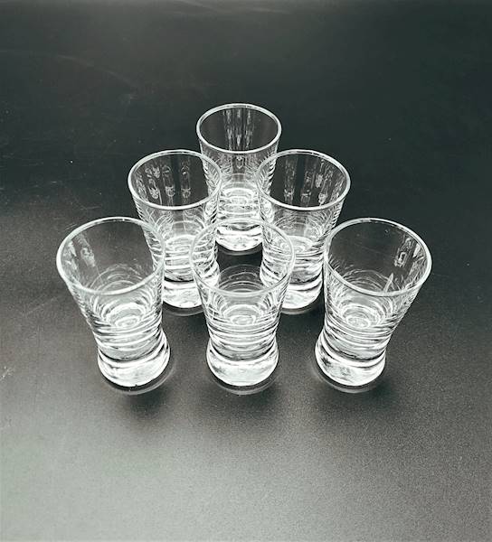 Komplet 6-ciu kieliszków do wódki SHOT 25ml  KROSNO