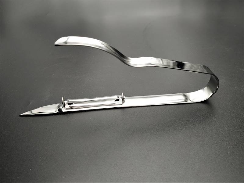Obieraczka uniwersalna ze stali nierdzewnej Starke Pro 17,5 cm