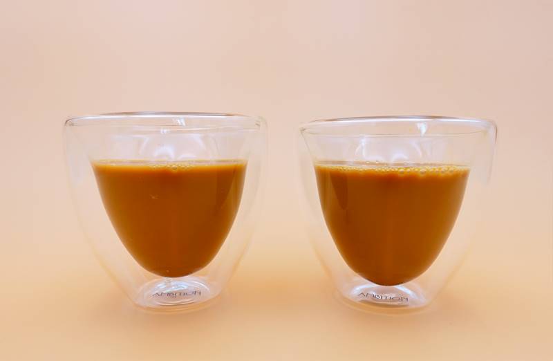 Komplet 2 filiżanek serca termicznych Mia 250 ml