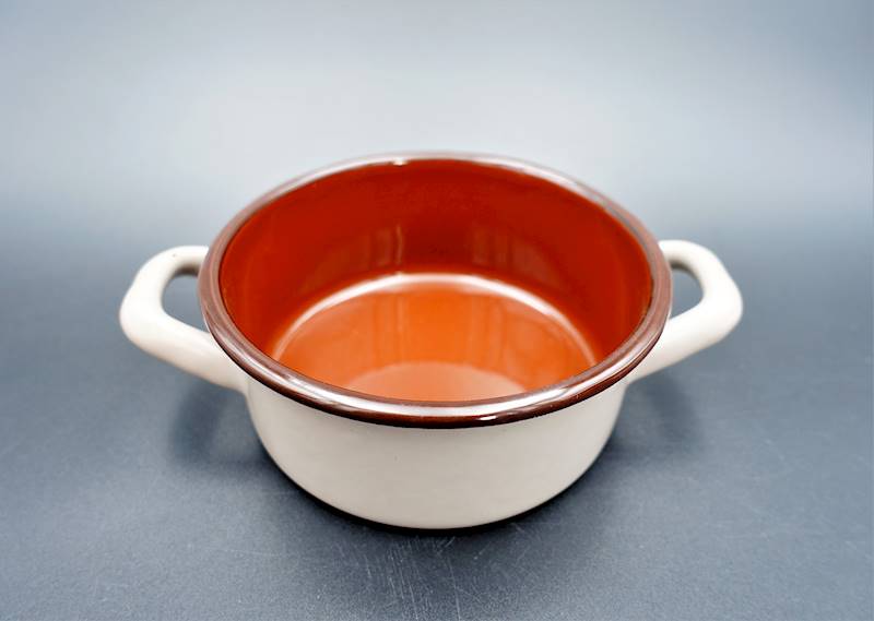 Garnek emaliowany niski Bruna 14 cm 980 ml