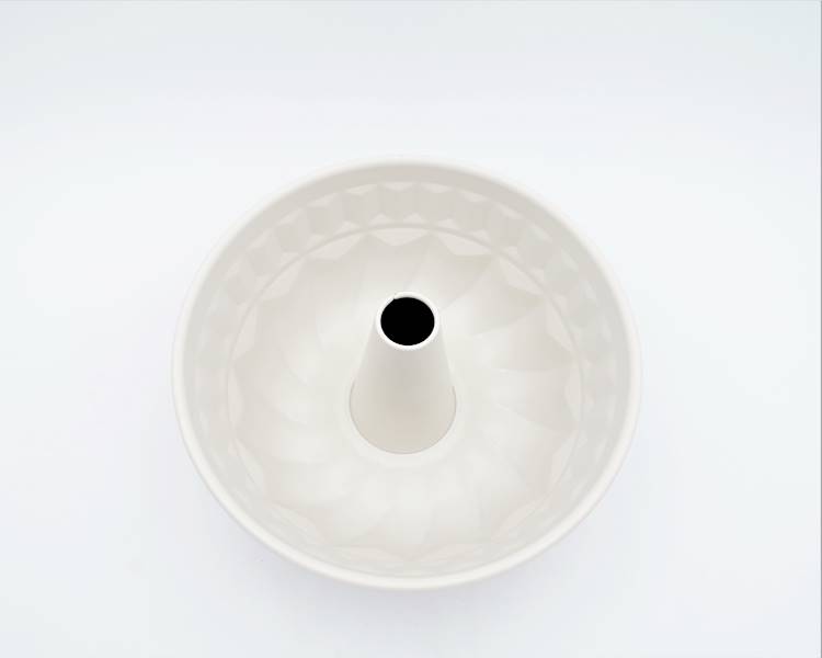 Forma do pieczenia babki non-stick z tuleją SNB 03979