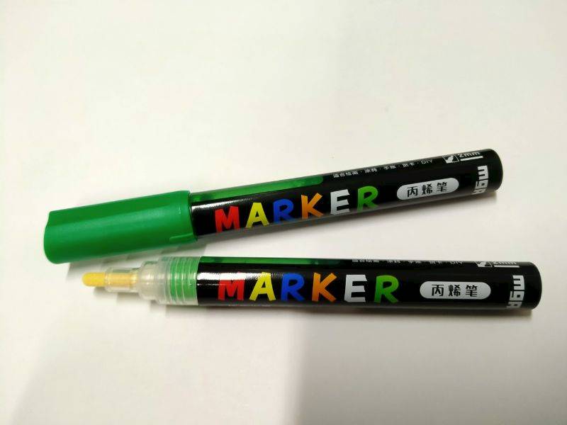 Marker akrylowy 1-2mm zielony S500 M&G