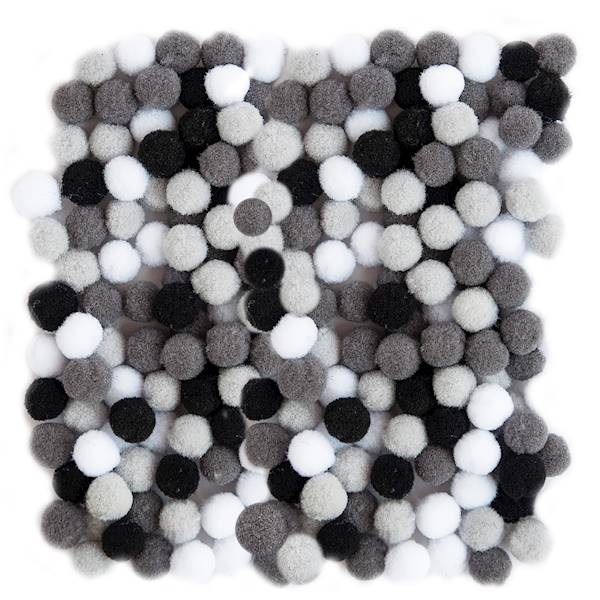 Pompony poliestrowe  1cm mix biało-czarny 120szt
