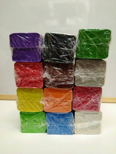 Plastelina KOMA Plast 500g. czerwona