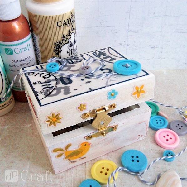 Guziki drewniane mix pastelowe