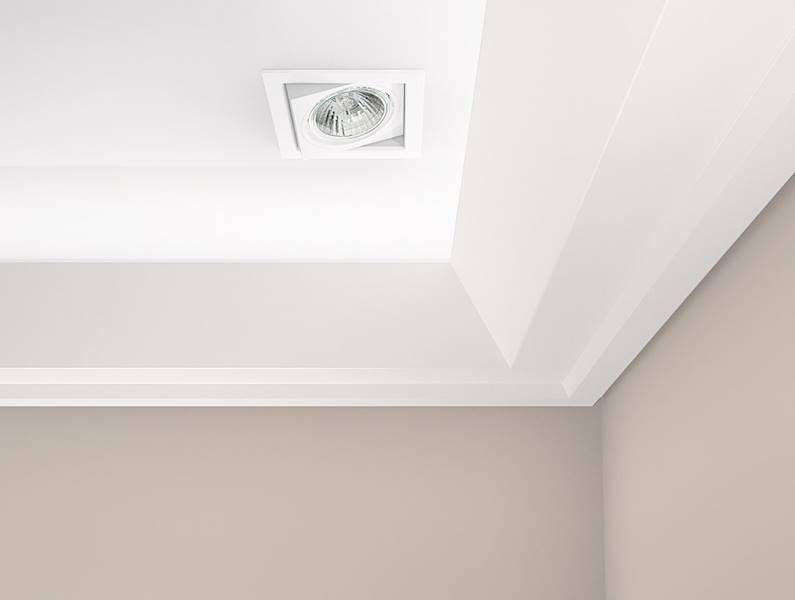 LISTWA CREATIVA LOC-03 2,44M