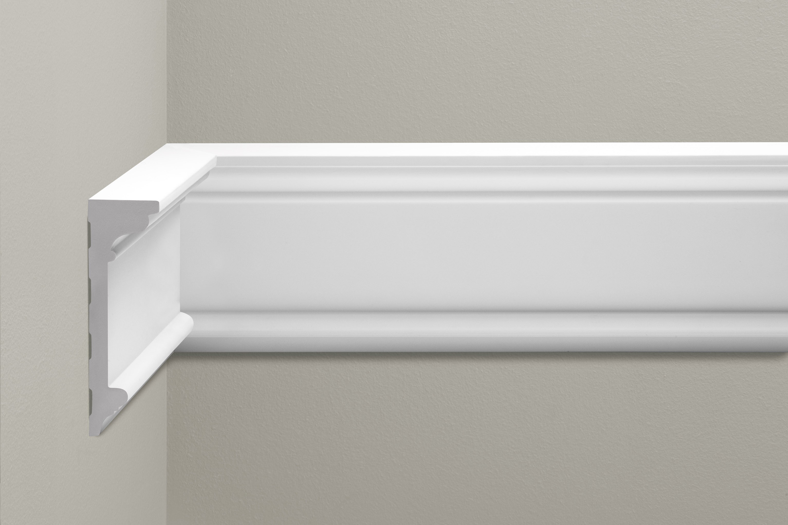 LISTWA CREATIVA LNG-06 2,4mb