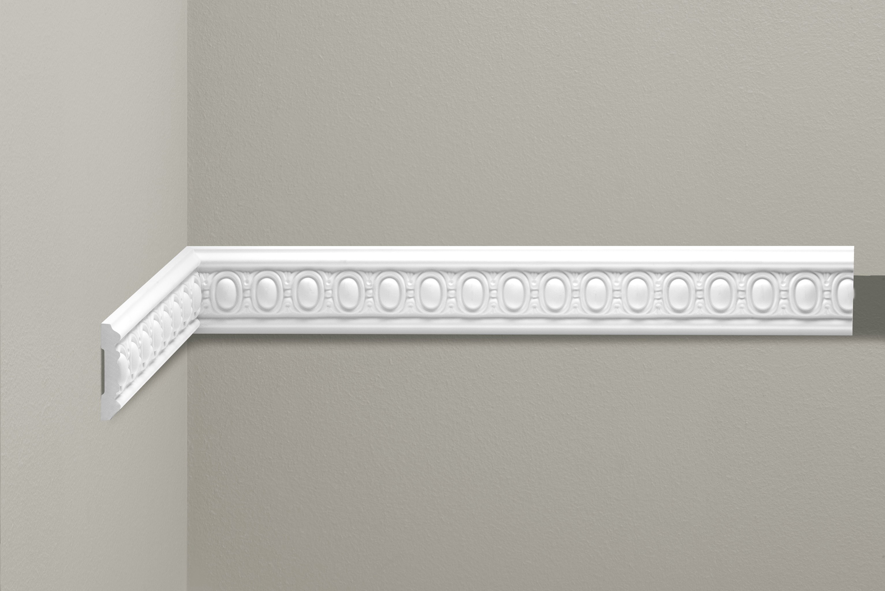 LISTWA CREATIVA LNZ-03 2,4M