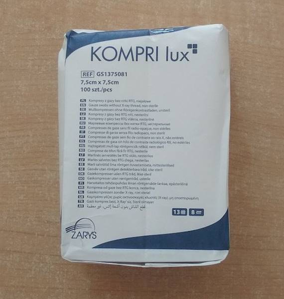 Kompresy gazowe  7,5x7,5 100 szt. niesterylne
