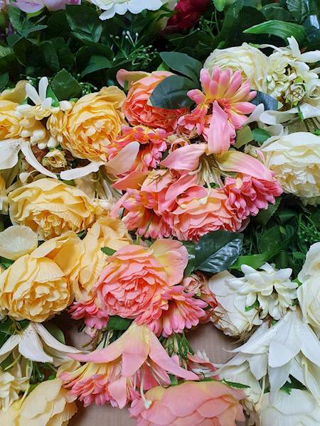 PIWONIA GERBERA LILIA BUKIET J310 MIX KOLOR
