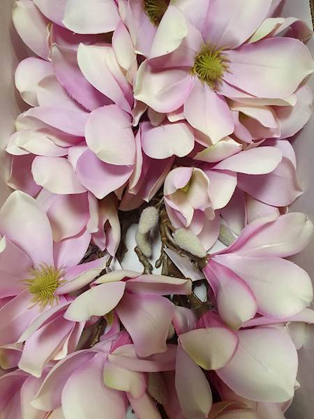 MAGNOLIA GAŁĄZKA SUN488 RÓŻOWY