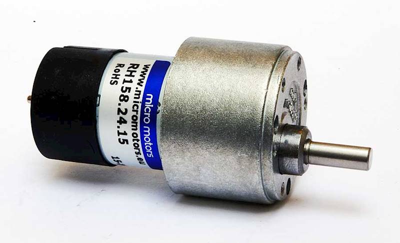 RH158.24.15 300obr/min 24V 0,33A