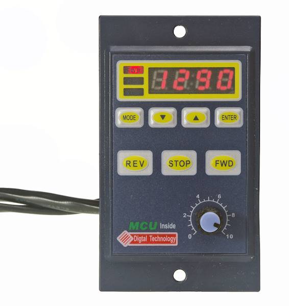 DS52-370  regulator silnika jednofazowego 230V 370W z wyświetlaczem