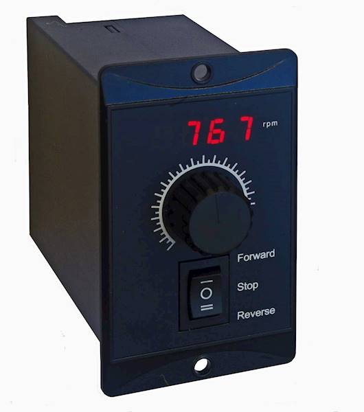 US33-40 regulator silnika jednofazowego 230V 40W z wyświetlaczem cyfrowym