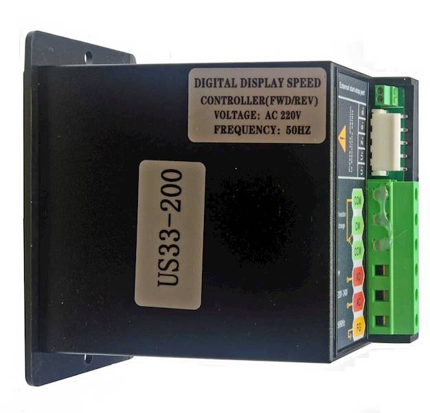 US33-200W regulator silnika jednofazowego 230V 200W z wyświetlaczem cyfrowym