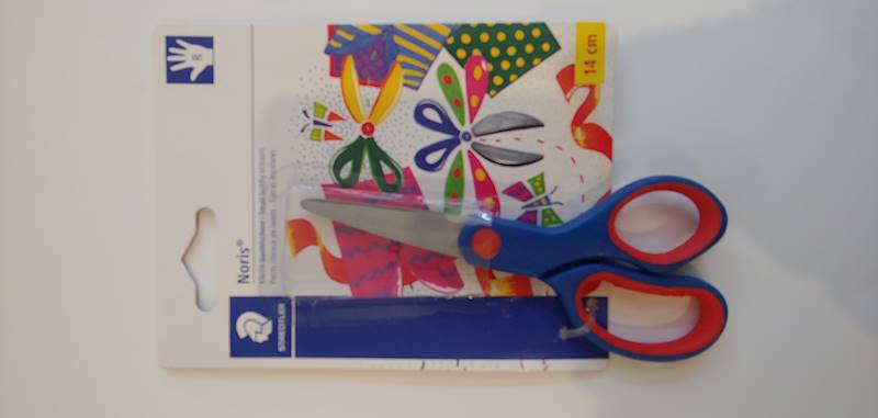 Nożyczki Staedtler R 14cm