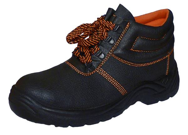 BUTY SB
