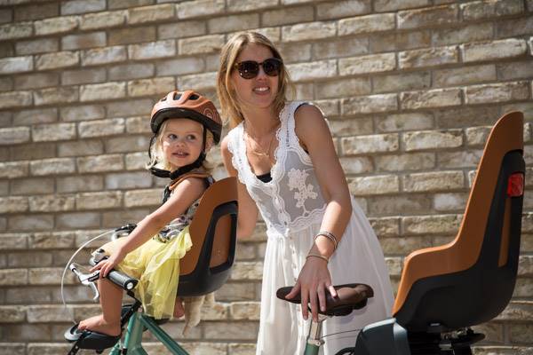 Fotelik row. Bobike ONE maxi E-BD Coffee Brown
