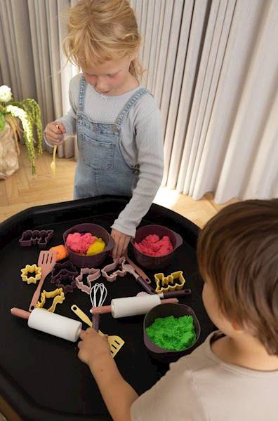 Zestaw do pieczenia Fairytales DANTOY 21 elem. 2+