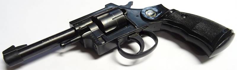 Rewolwer Rohm RG24 kal. 22LR