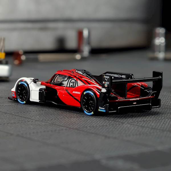 Mattel Porsche 963 Elite 64 Hot Wheels 1:64 Creations Exclusive Art. JCP46 