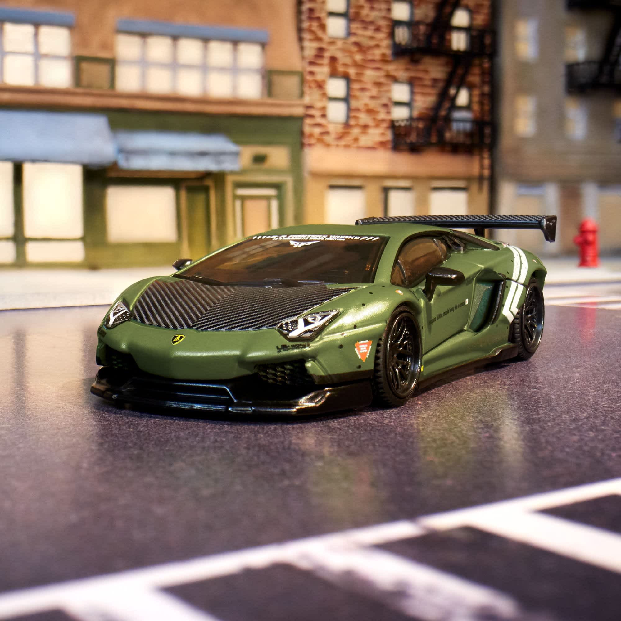 Hot Wheels Elite 64 LBWK Lamborghini Aventador LP 700-4 JNF04