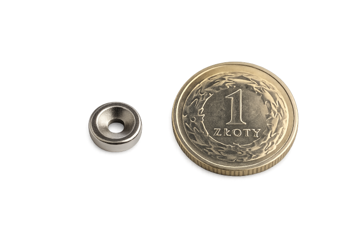 Magnes Neodymowy okrągły pierścieniowy 9,7x2,6 mm z otworem 3,5mm  2200GS  / 5 sztuk Kpl Art. 00210