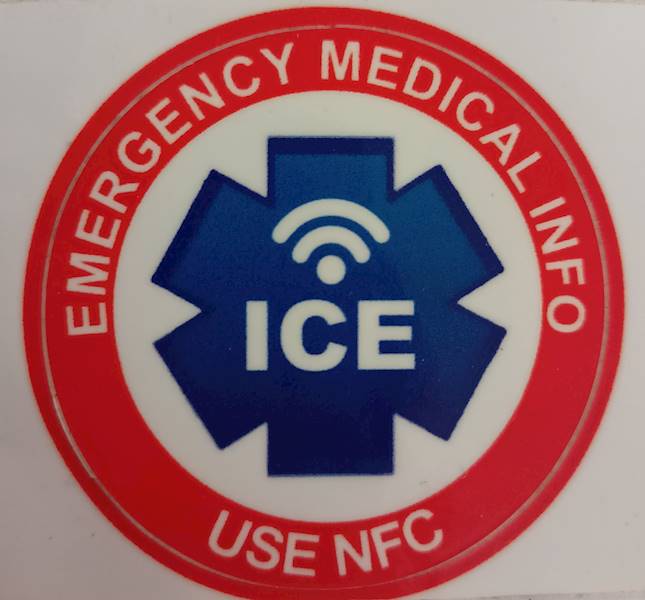 Nalepka ICE z tagiem NFC