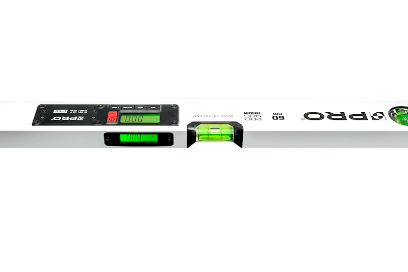 POZIOMICA ELEKTRONICZNA BIAŁA Z MAGNESAMI IP65 PRO900 DIGITAL POKROWIEC 60CM