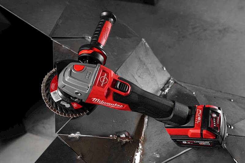 SZLIFIERKA KĄTOWA 125 MM Z HAMULCEM I WŁĄCZNIKIEM SUWAKOWYM MILWAUKEE FUEL M18 FSAG125XB-0X