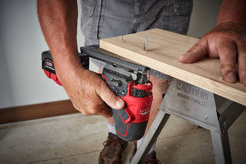 WYRZYNARKA Z RĘKOJEŚCIĄ T MILWAUKEE M18 FUEL FBJS-0X
