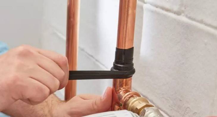 TAŚMA NAPRAWCZA IZOLACYJNA SAMOWULKANIZUJĄCA TESA EXTREME REPAIR 19 MM X 2,5 M