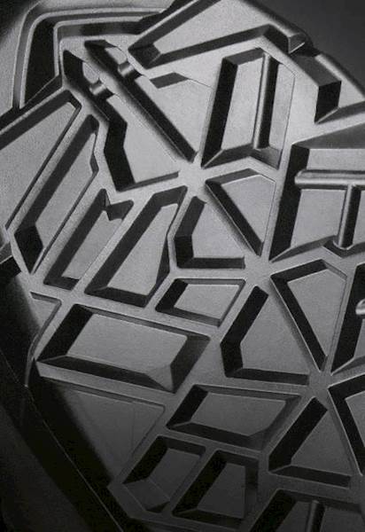 TRZEWIKI ARTRA ARLES 947 6160 S3 CZARNE 44