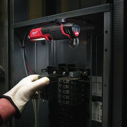 LATARKA KIESZONKOWA LED MILWAUKEE M12 SL-0
