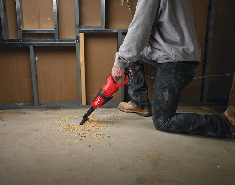 SUBKOMPAKTOWY ODKURZACZ MILWAUKEE M12 HV-0