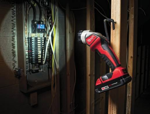 LATARKA LED MILWAUKEE M18 TLED-0