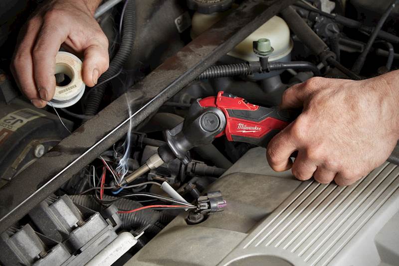 SUBKOMPAKTOWA LUTOWNICA 12 V MILWAUKEE M12 SI-0