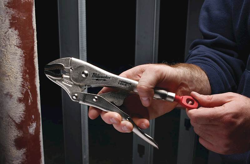 SZCZYPCE ZACISKOWE WYGIĘTE MILWAUKEE TORQUE LOCK MAX BITE 10" 250 MM