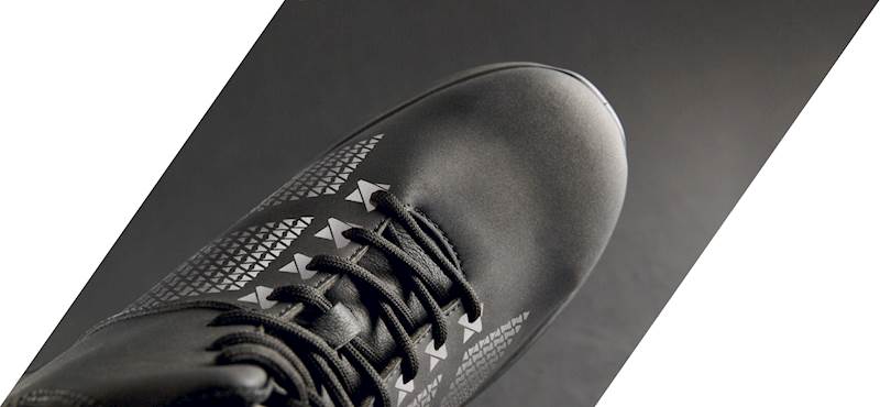 TRZEWIKI ARTRA AROSERIO 750 616560 S3 SRC ESD CZARNO-SREBRNE 47