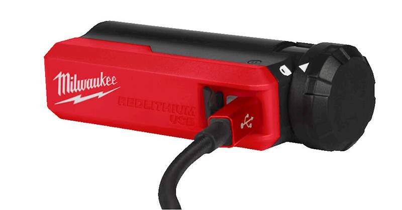 ZESTAW PRZENOŚNEGO ŹRÓDŁA ZASILANIA I ŁADOWARKI USB REDLITHIUM MILWAUKEE L4 PPS-301