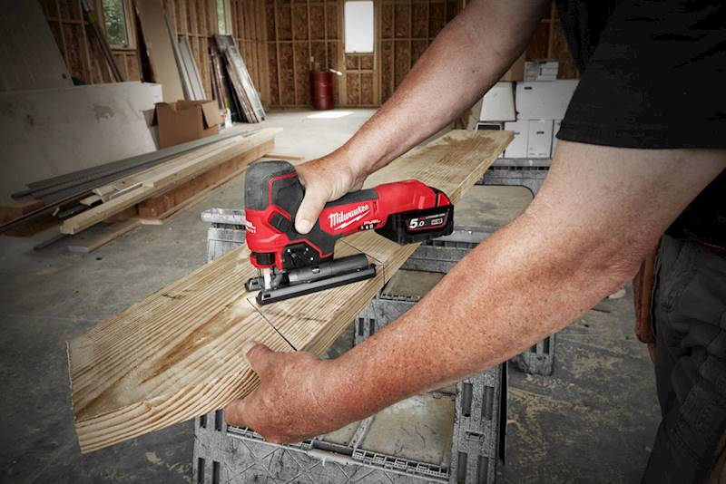 WYRZYNARKA Z RĘKOJEŚCIĄ T MILWAUKEE M18 FUEL FBJS-0X