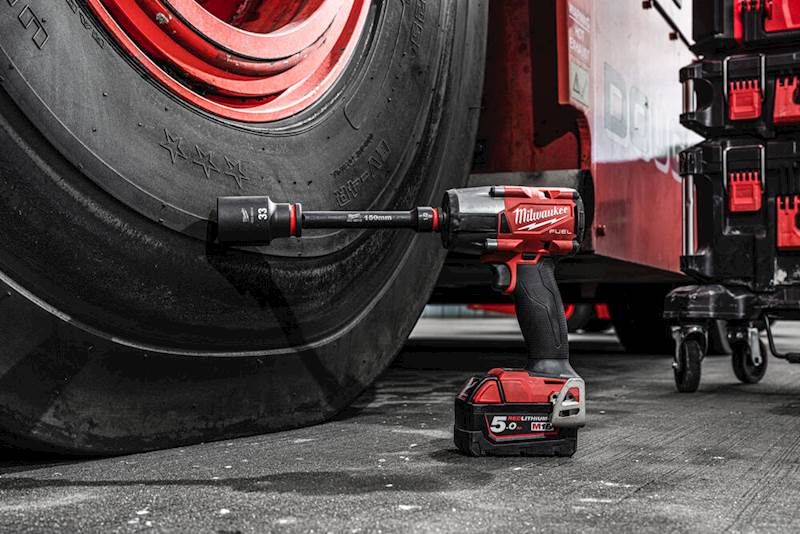 PRZEDŁUŻKA DO NASADEK UDAROWYCH 1/2" HEX MILWAUKEE SHOKWAVE IMPACT DUTY 150 MM