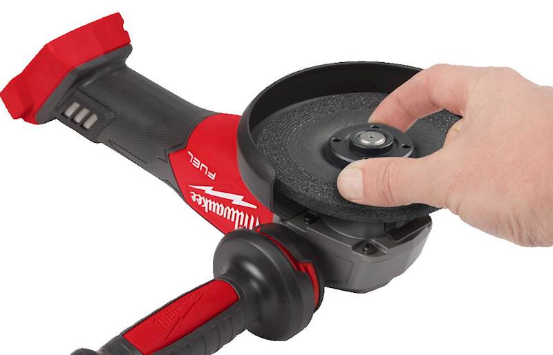 SZLIFIERKA KĄTOWA 125 MM Z WŁĄCZNIKIEM SUWAKOWYM MILWAUKEE M18 FSAG125X-0