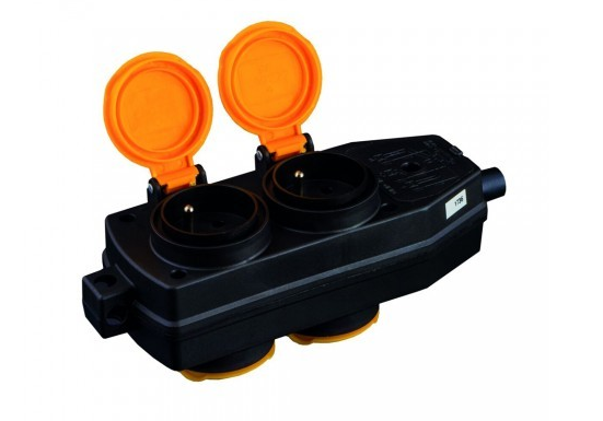 GNIAZDO PRZENOŚNE 4-KROTNE IP44 16A/230A Z KLAPKAMI CZRNE
