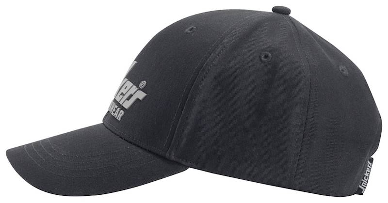 CZAPKA SNICKERS Z DASZKIEM 9041 LOGO CZARNA