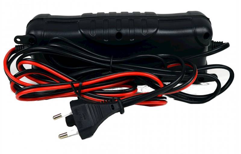 PROSTOWNIK ŁADOWARKA VOLT 12/24V 8A