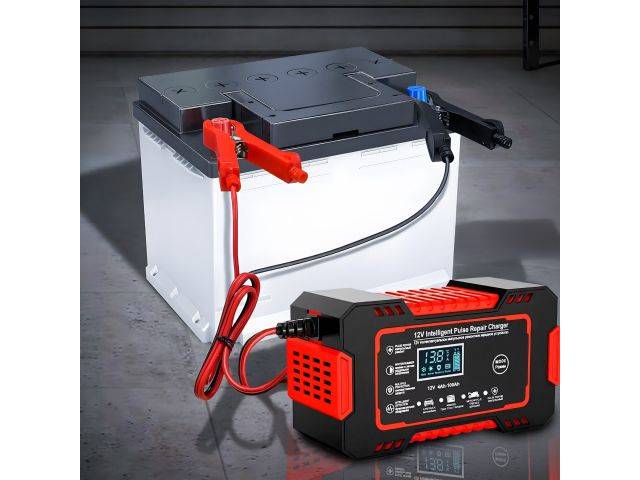 PROSTOWNIK ŁADOWARKA RETO ER1084 12V/24V - 10/5A